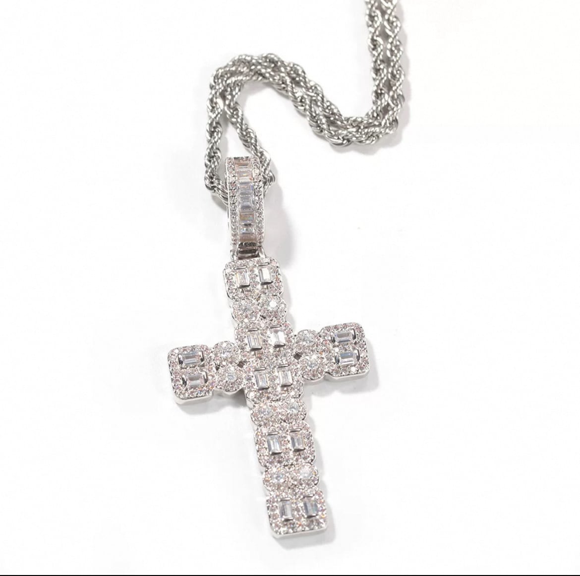 【grt13】Iced Out Zirconia Cross Pendant