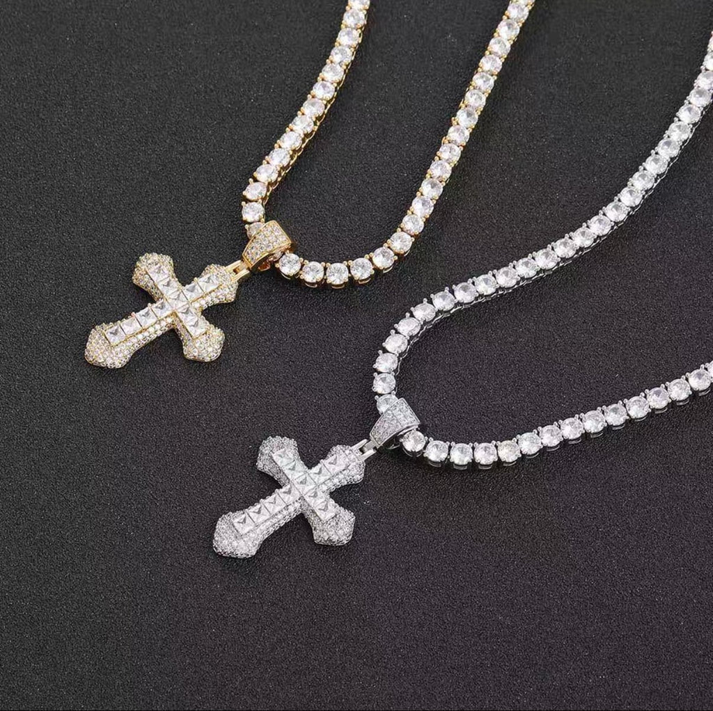 【grt45】Iced Out Sword Cross Necklace