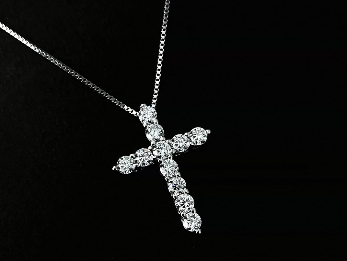 【grt21】 Luxury Cross Necklace