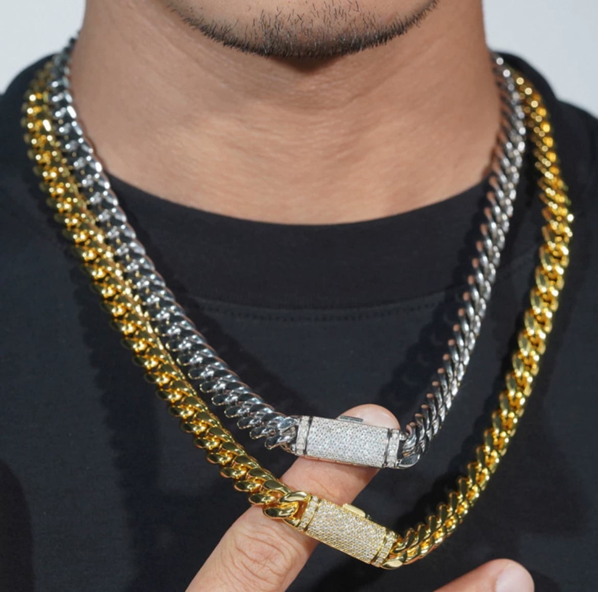 【grt32】Iced Out Moissanite Cuban Necklace (8mm)