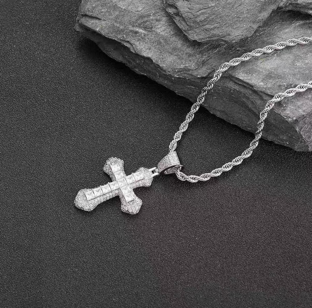 【grt45】Iced Out Sword Cross Necklace