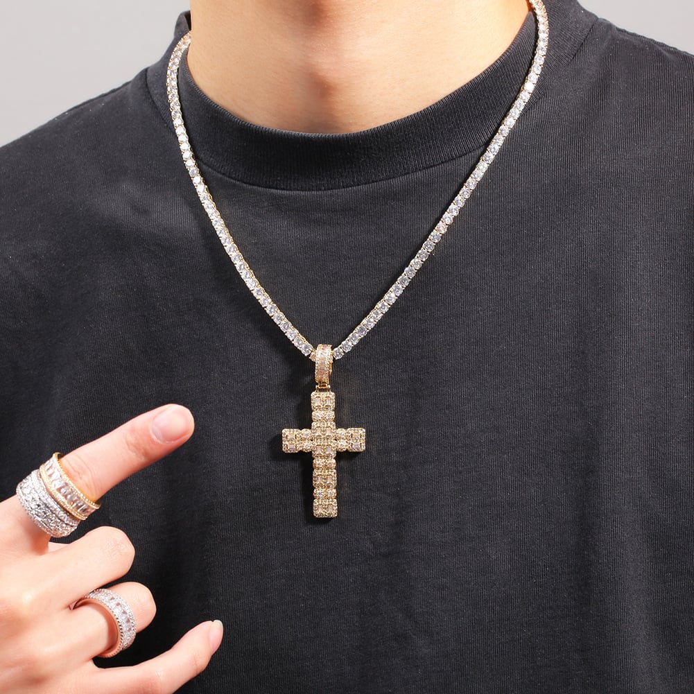 【grt13】Iced Out Zirconia Cross Pendant