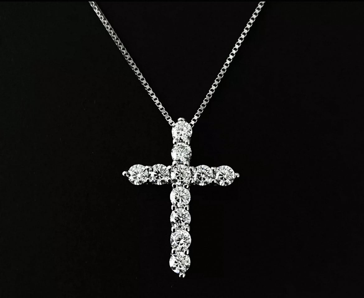 【grt21】 Luxury Cross Necklace