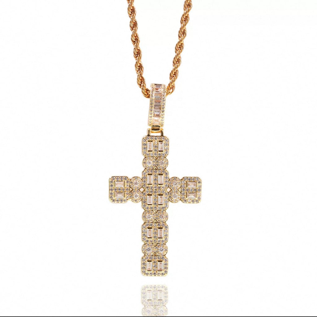 【grt13】Iced Out Zirconia Cross Pendant